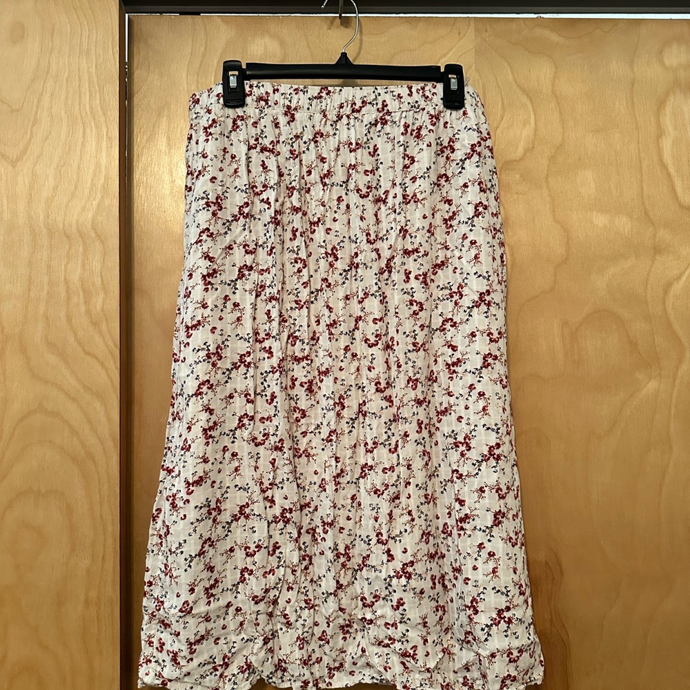 Old Navy Floral Skirt